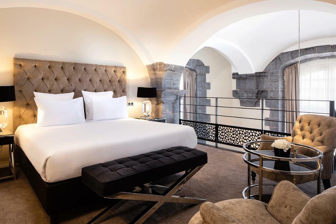 Royal Hainaut Spa & Resort Hotel Валенсиен Екстериор снимка